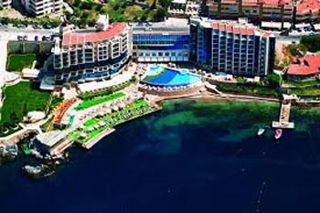 otel hamamımının , spa.sının ve yüzme havuzunun çevresinin ısıtılması firmamızca tamamlanmıştır. Sistemde uzak sensörlü termostatlar kullanılmıştır.